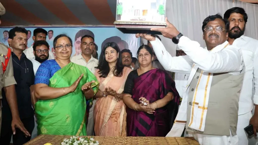 Siddipeta Indiramma Hiuses 1024x576