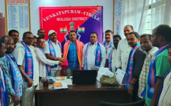 CI Mutyam Ramesh welcomed by Vadabalija Seva Sangham