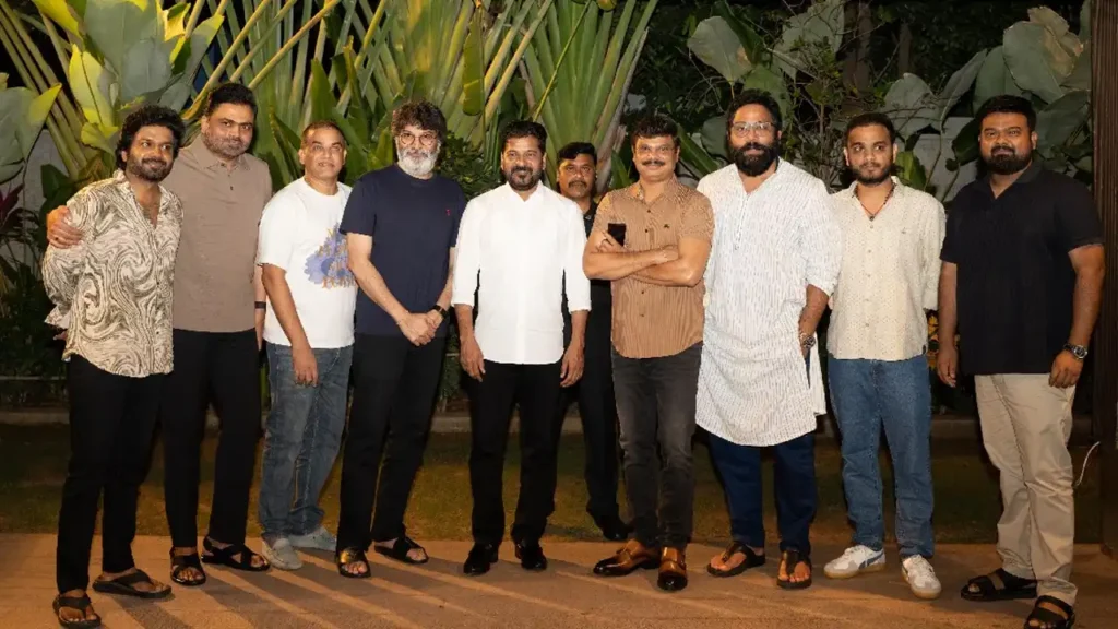 Telangana CM Revanth Reddy: తెలంగాణ సీఎం రేవంత్ రెడ్డి టాలీవుడ్ కోసం మానిటరింగ్ వ్యవస్థ ప్రతిపాదన, నిర్మాతలు, దర్శకులతో సమావేశం, వైట్ పేపర్, స్కిల్ యూనివర్సిటీ ప్రణాళికలు