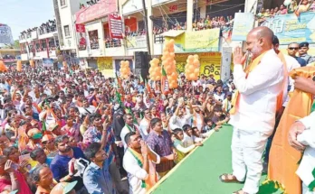 Bandi Sanjay karimanagar Questions BRS Congress Credibility In Municipal Polls Promises Development Push For Choppadandi