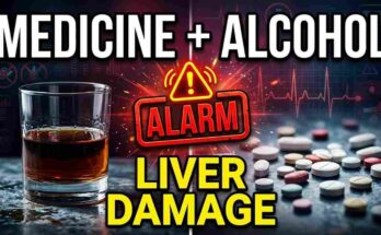 Medicine after drinking alcohol interactions – dangers of mixing paracetamol, painkillers, and alcohol, liver damage warning.